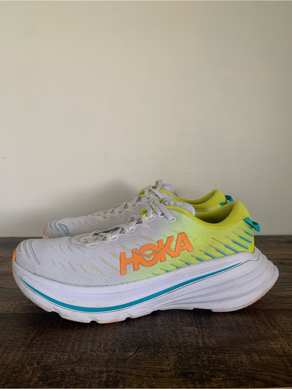 Hoka One Bondi X White Yellow Running Shoes Men's Sz 10.5 B - Picture 3 of 11